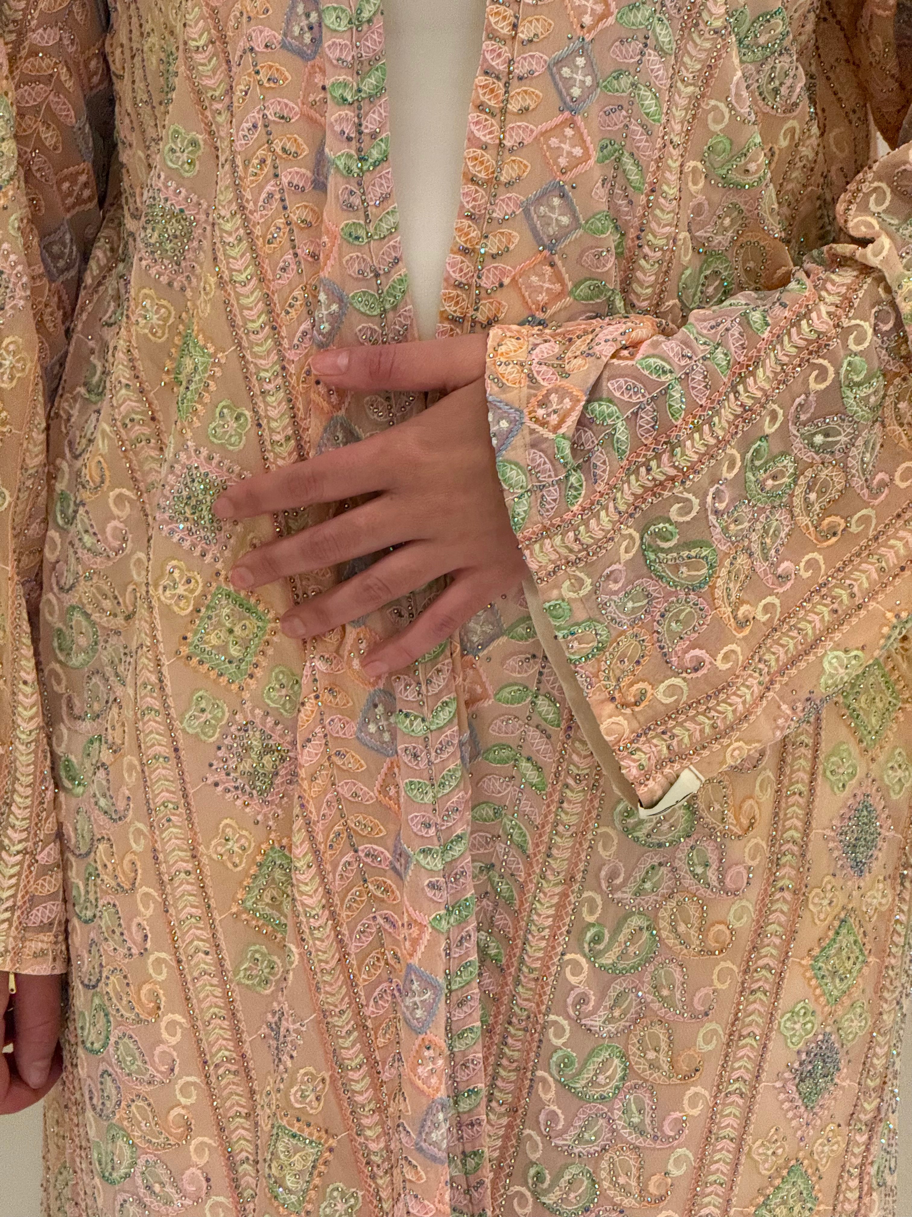 Abaya Kiara KIMAIAN - Premium abaya from Dubai, lifestyle shot
