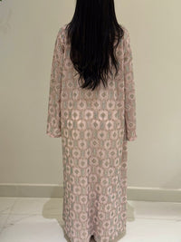 Abaya Ayla KIMAIAN - Designer abaya from Dubai, lifestyle shot