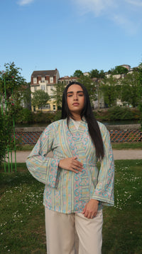 Kimono Manel KIMAIAN - Elegant pastel luxury kimono with embroidery, front view