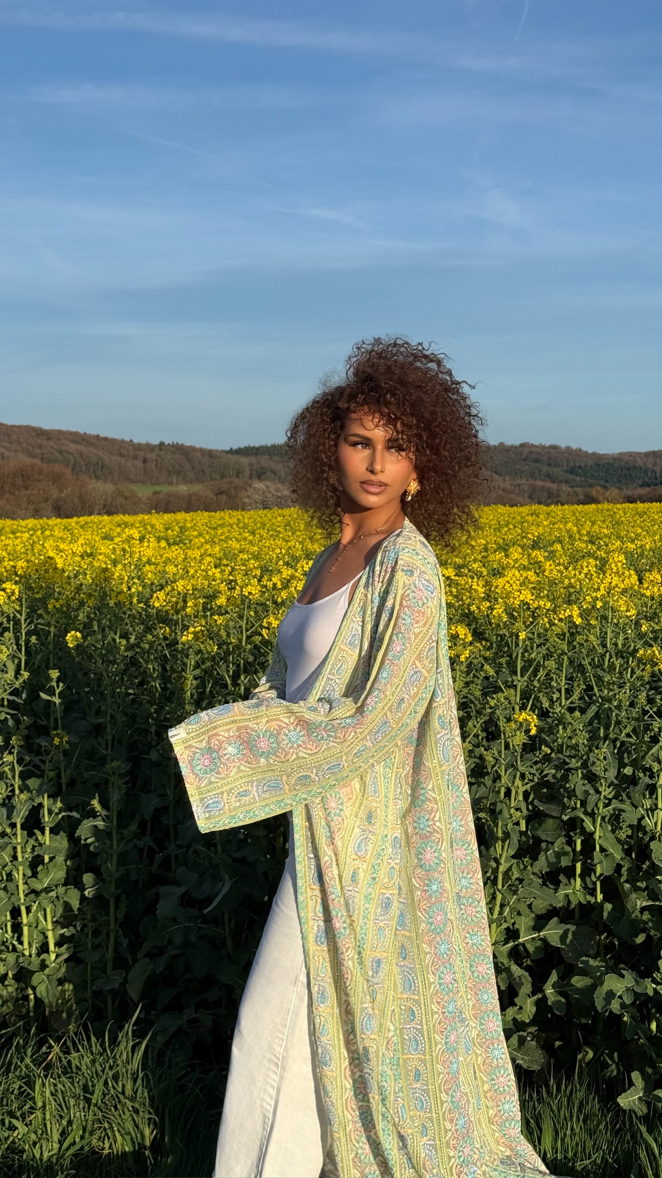 Abaya Luna